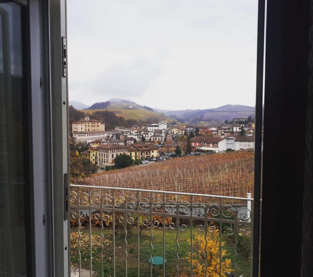 Dimora Palma Di Barolo Apartment Bagian luar foto